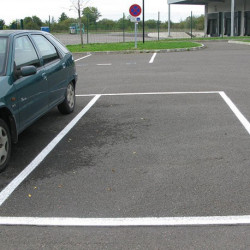 Bombe de marquage tracing pro peinture permanente - lignes de signalisation - 12 à 18 mois - 7 coloris